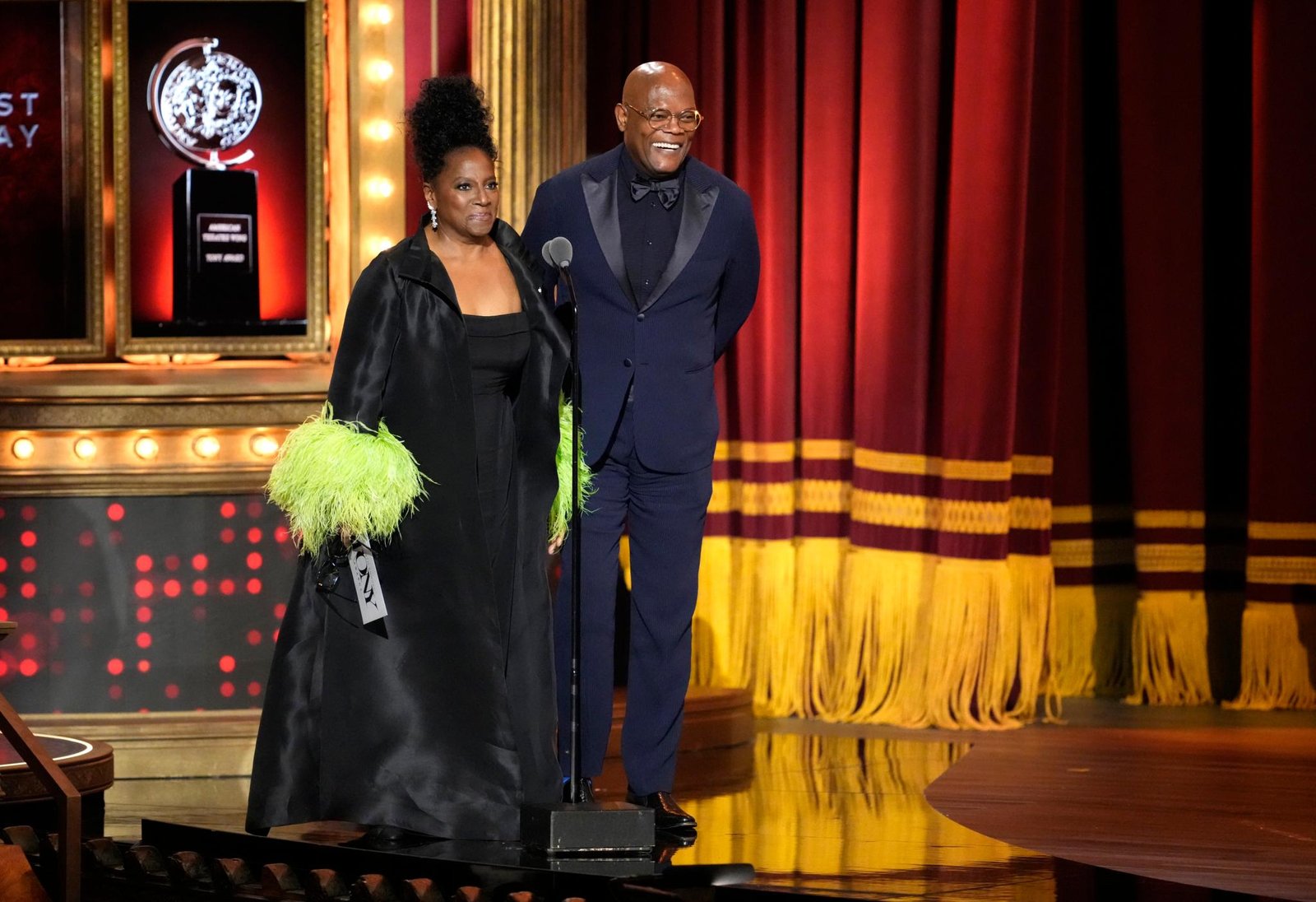 Samuel L. Jackson and LaTanya Richardson present Tony Award