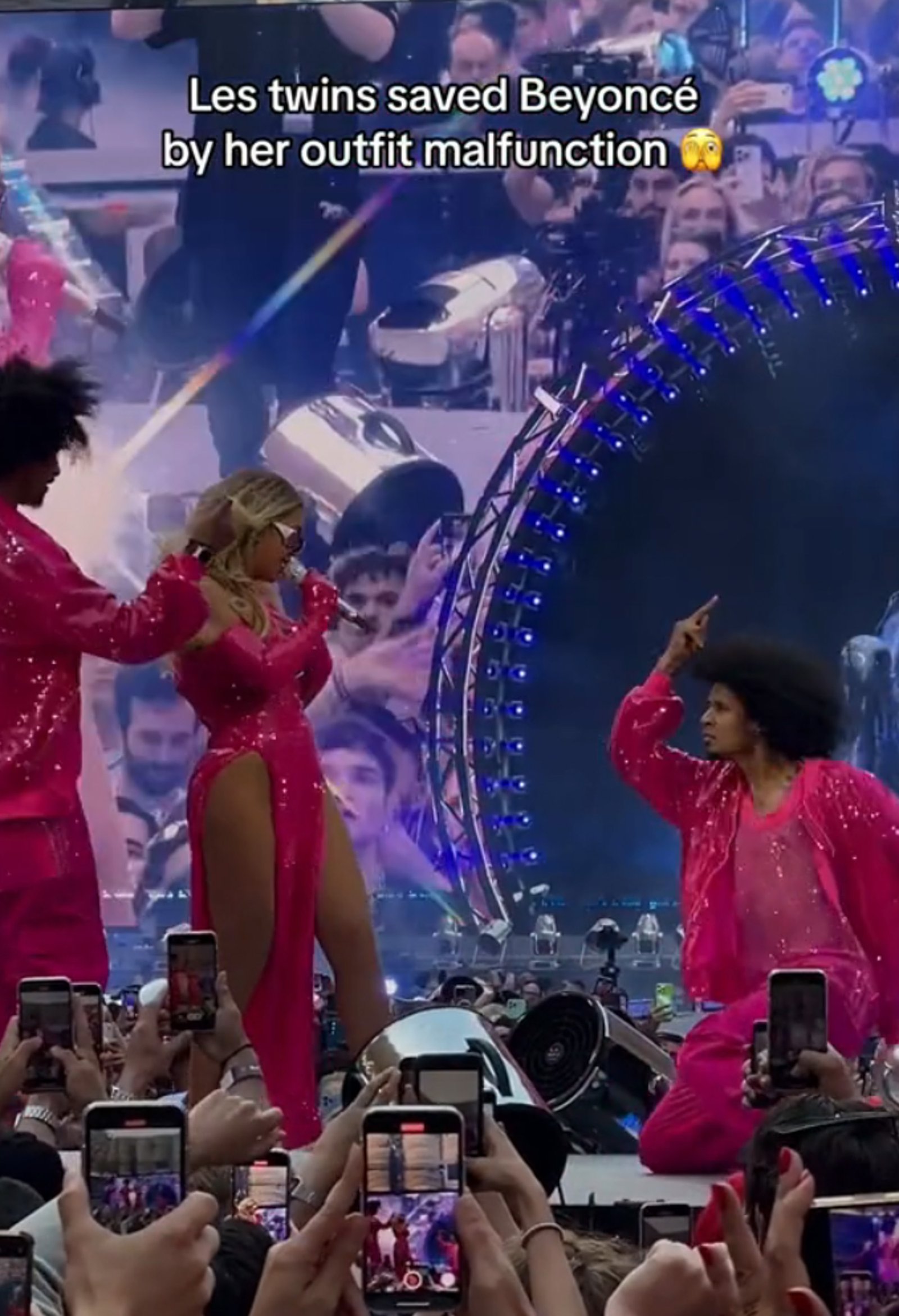 Beyoncés Dancer Saves Her From Wardrobe Malfunction During Renaissance Tour Thefantasytimes 
