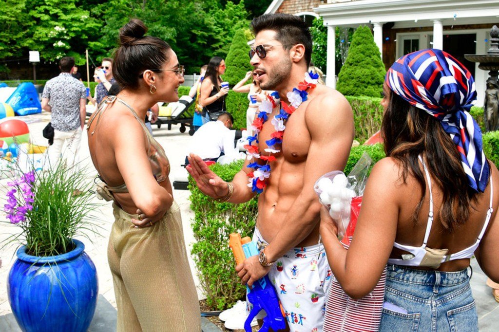 Paige DeSorbo and Andrea Denver on "Summer House"