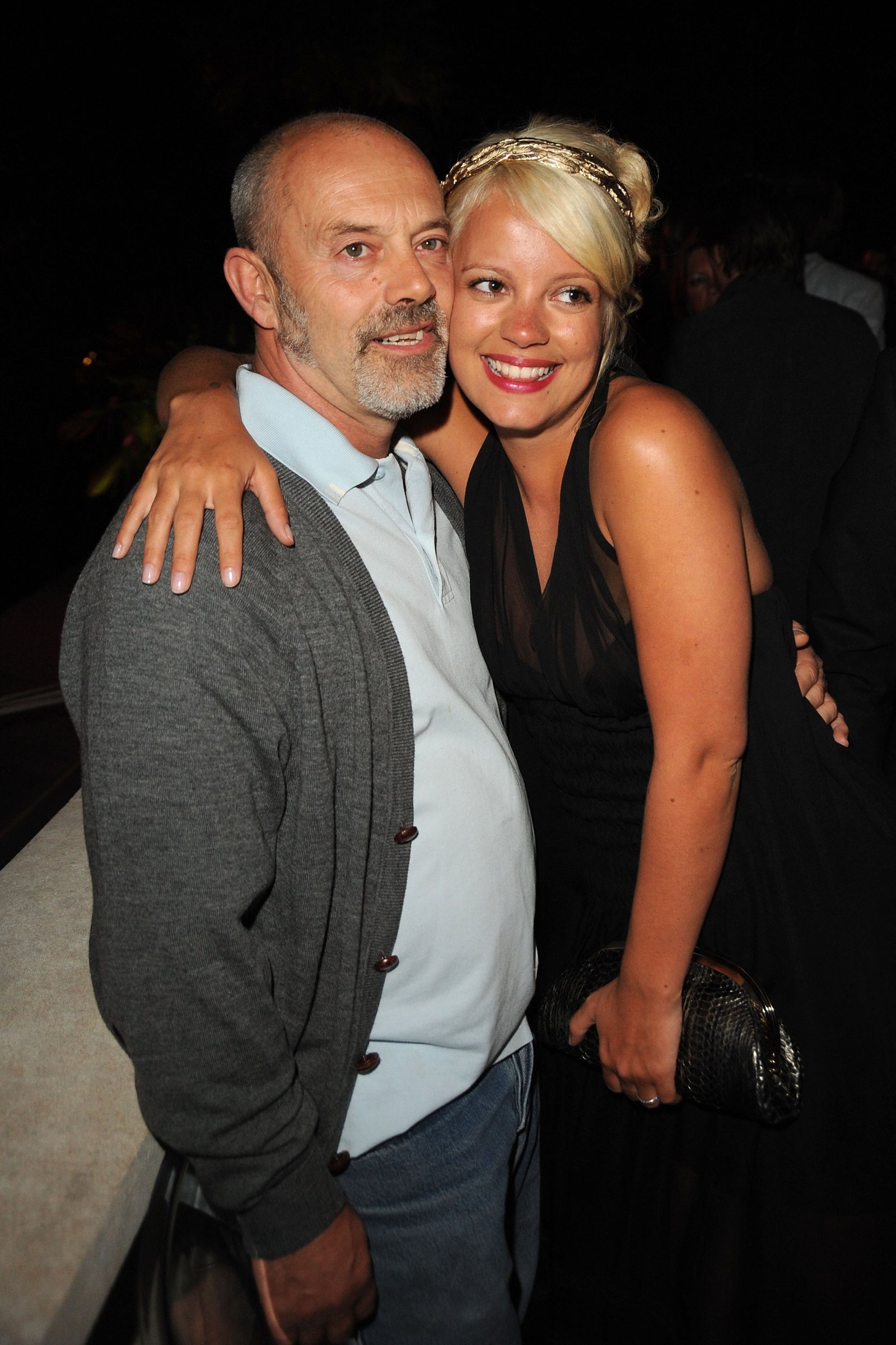 Keith Allen called the police when he discovered his daughter Lily Allen wasn't in her hotel room the family had been staying at during a holiday.