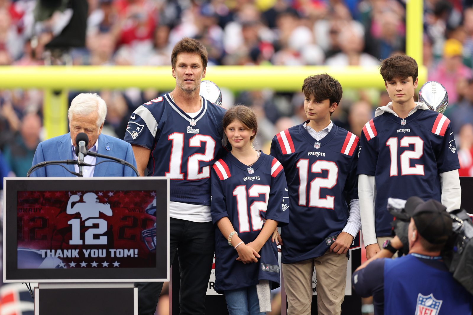 Tom Brady with his three kids.